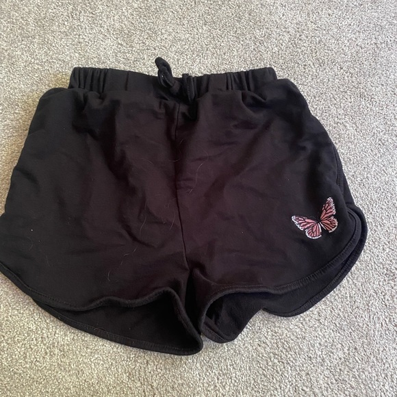 butterfly shorts - Picture 1 of 2